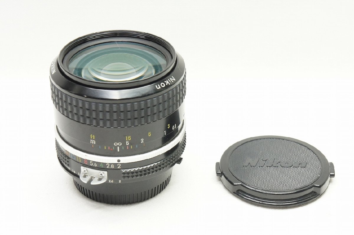 2022年最新入荷 【アルプスカメラ】Nikon ニコン 230804g 単焦点レンズ