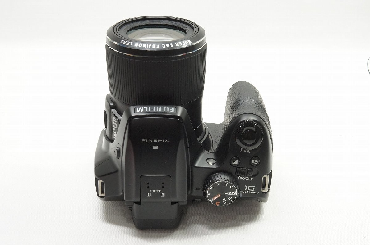 【アルプスカメラ】良品 FUJIFILM フジフイルム FinePix S8200 コンパクトデジタルカメラ 元箱付 230923q_画像3