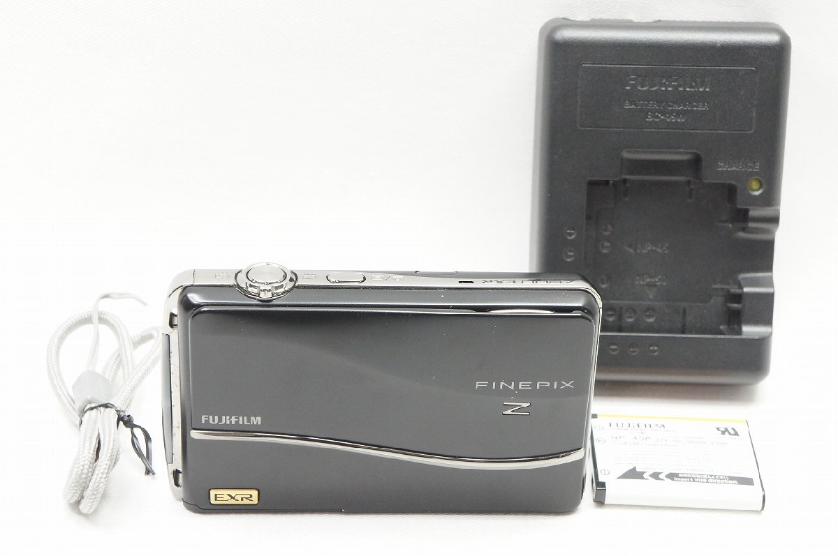 【アルプスカメラ】良品 FUJIFILM フジフイルム FinePix Z800EXR コンパクトデジタルカメラ 230924h