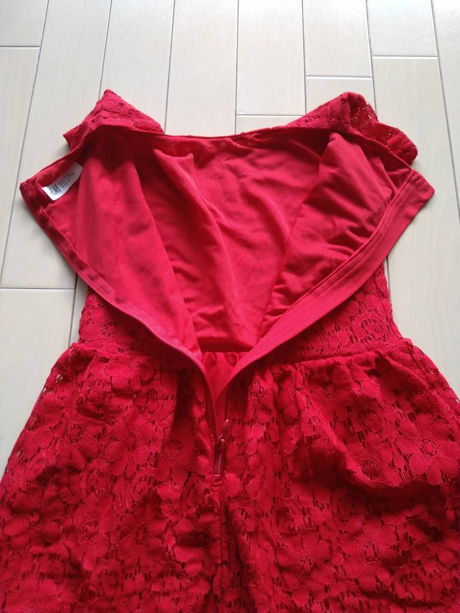 EUR134/US8-9Y*H&M* красный * короткий рукав * One-piece * цветочный принт * H and M 