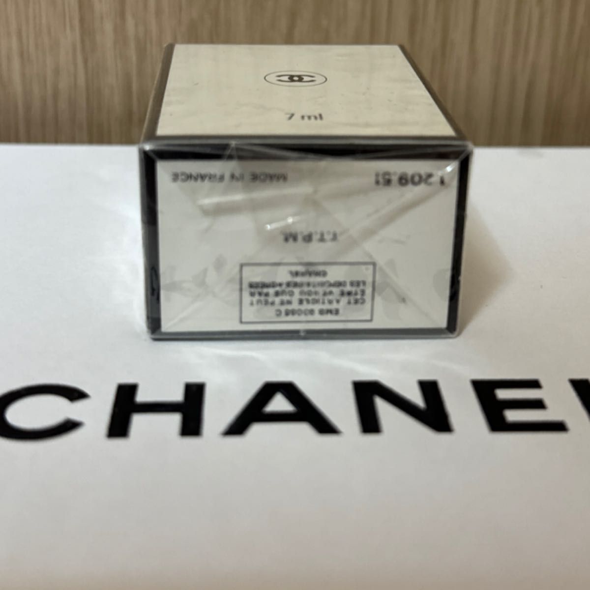 未使用品　　【CHANEL】　No5 シャネル香水  7ml