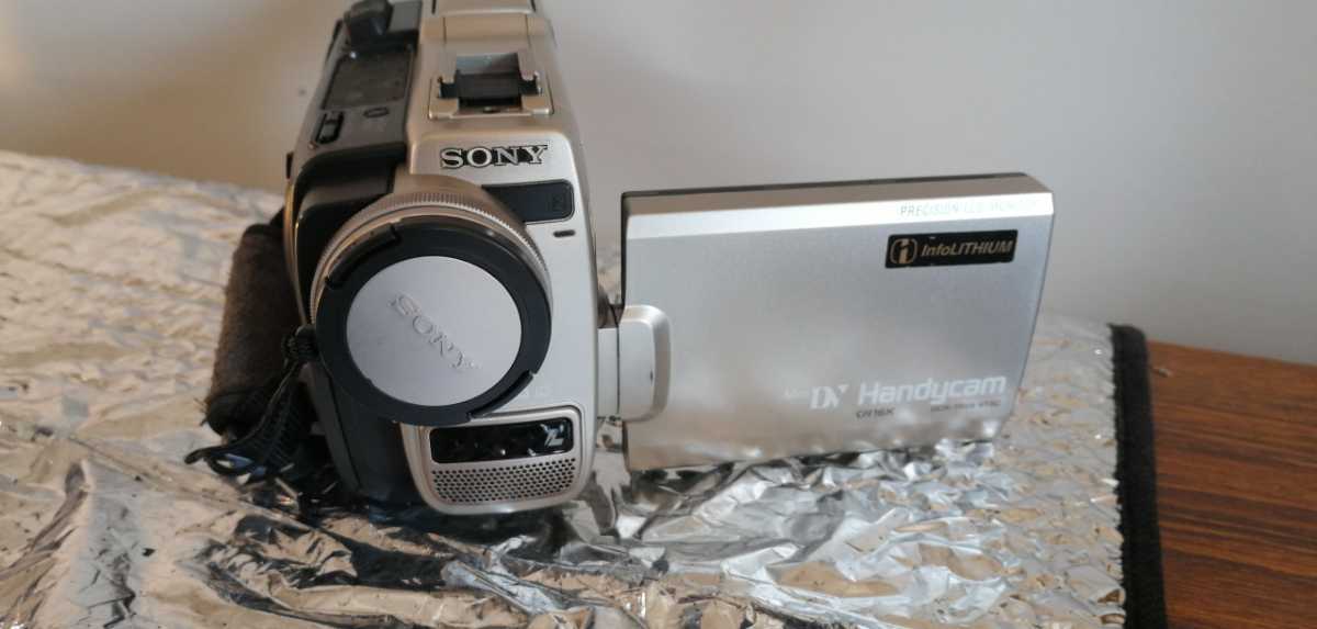 SONY Sony Mini DV Handycam DCR-TRV9 Mini Handycam видео камера аккумулятор с зарядным устройством Night Schott 