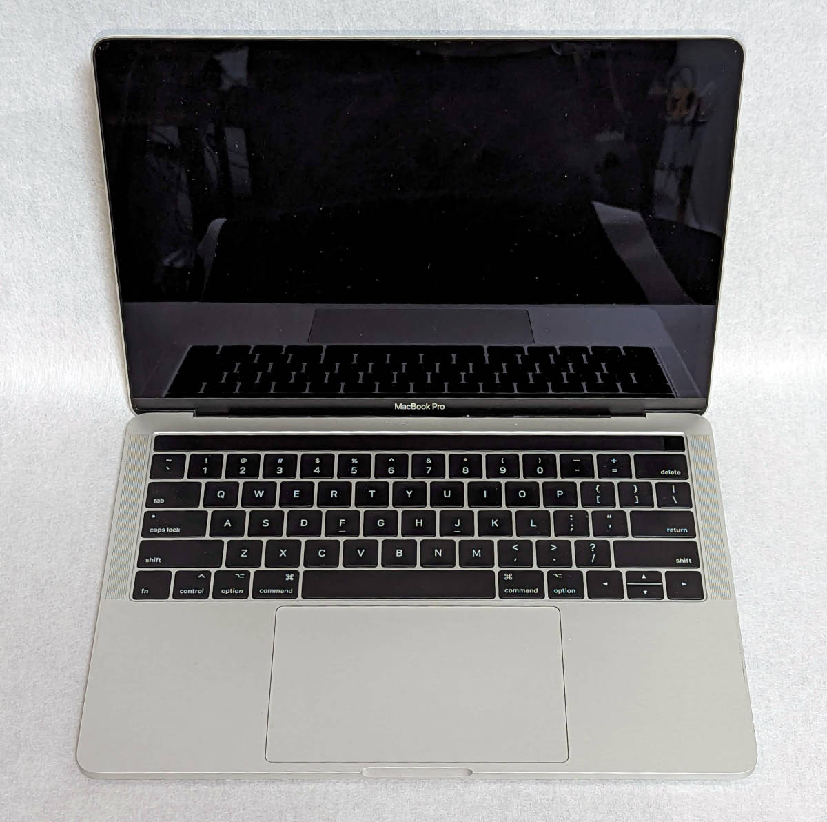 元箱あり・美品】Apple Macbook Pro 13インチ A1706 (Late2016