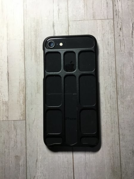 iPhone 7 / 8 / SE(第二世代)用 　ソフトケースカバー　ラバーケース　黒　ブラック_画像1