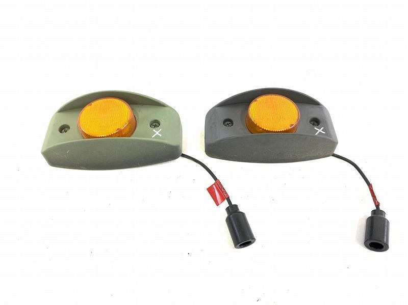 【米軍放出品】☆未使用品 HMMWV/ハンビー ハマー用 LEDマーカーライト 2個 ランプ (60) ☆RJ13FK-W#23_画像4