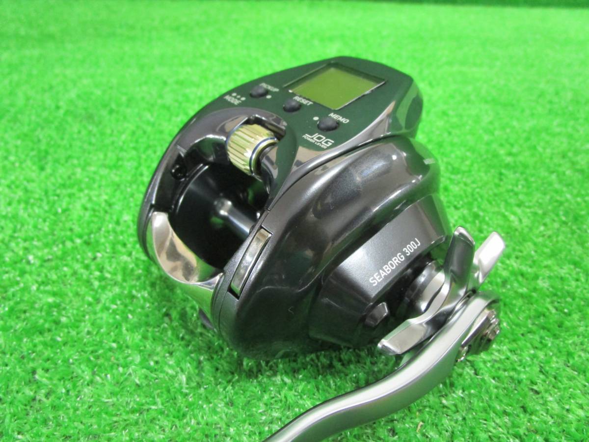 最新人気 (超美品)ダイワ 21シーボーグ 300J ダイワ