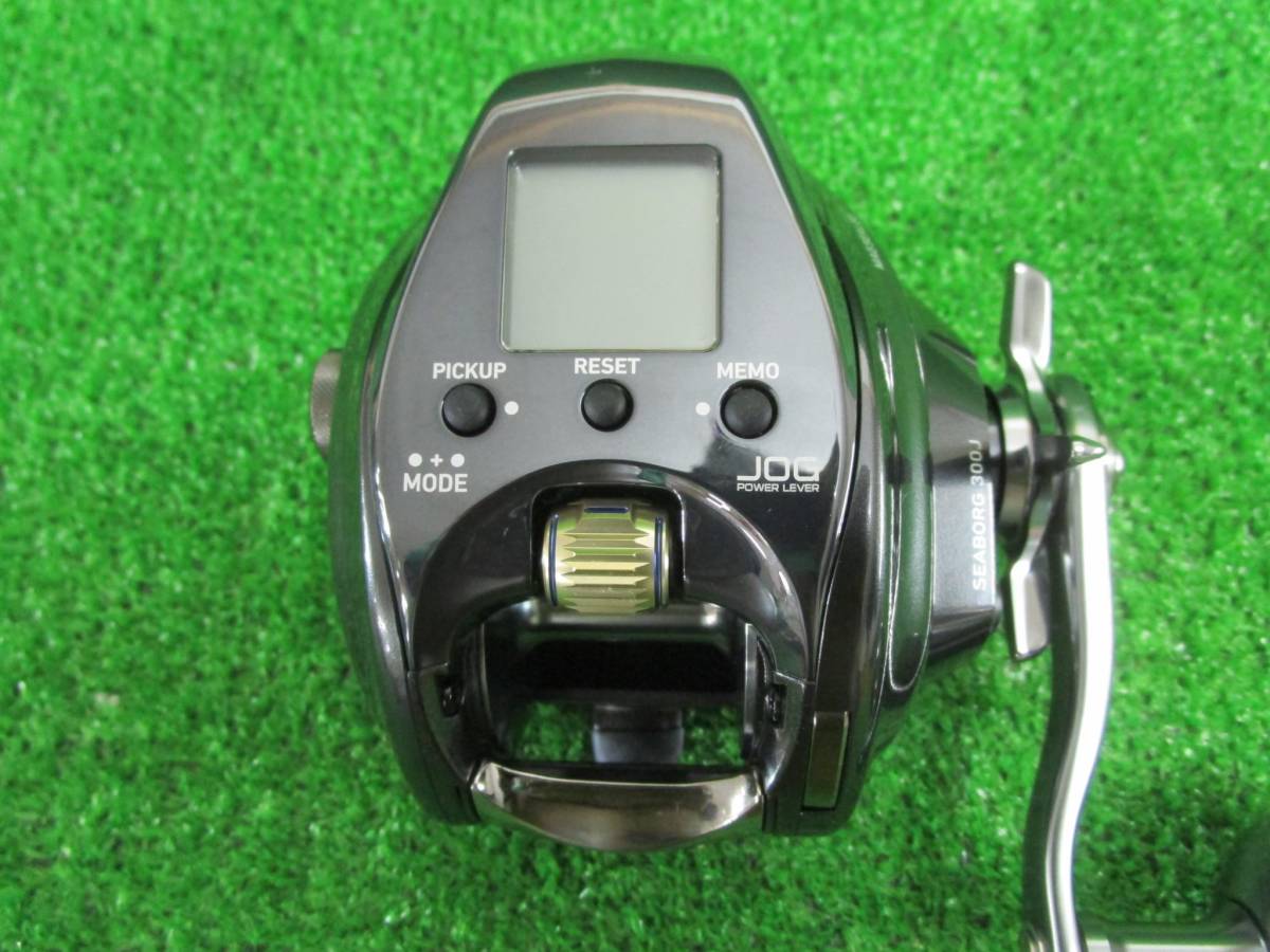 最新人気 (超美品)ダイワ 21シーボーグ 300J ダイワ