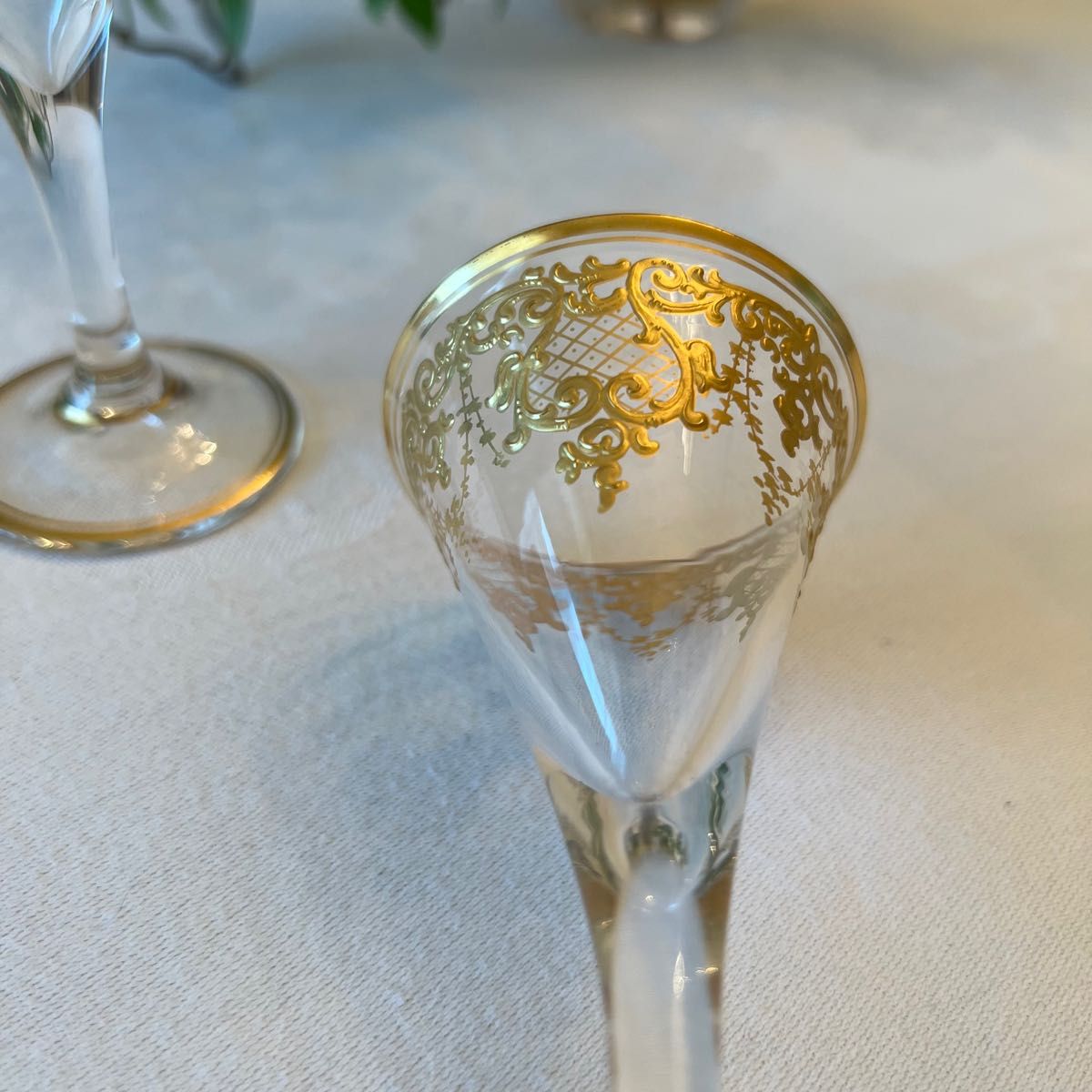【金彩キャビネットグラス】 希少　ロココ　金盛　ゴールドエナメル グラス　2客 モーゼル ボヘミア バカラ
