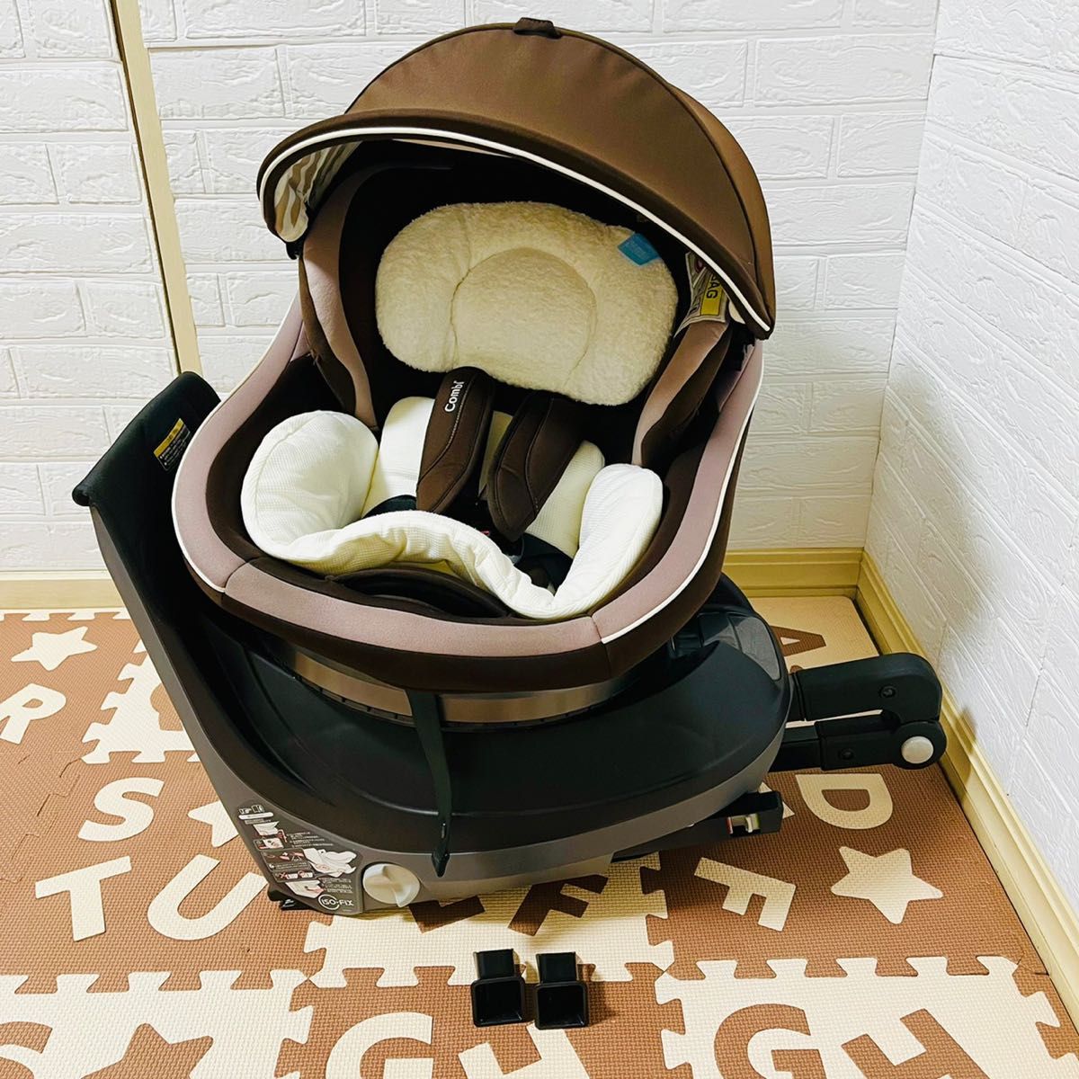 【☆極美品☆】コンビ☆チャイルドシート☆クルムーヴスマートisofix☆ブラウン