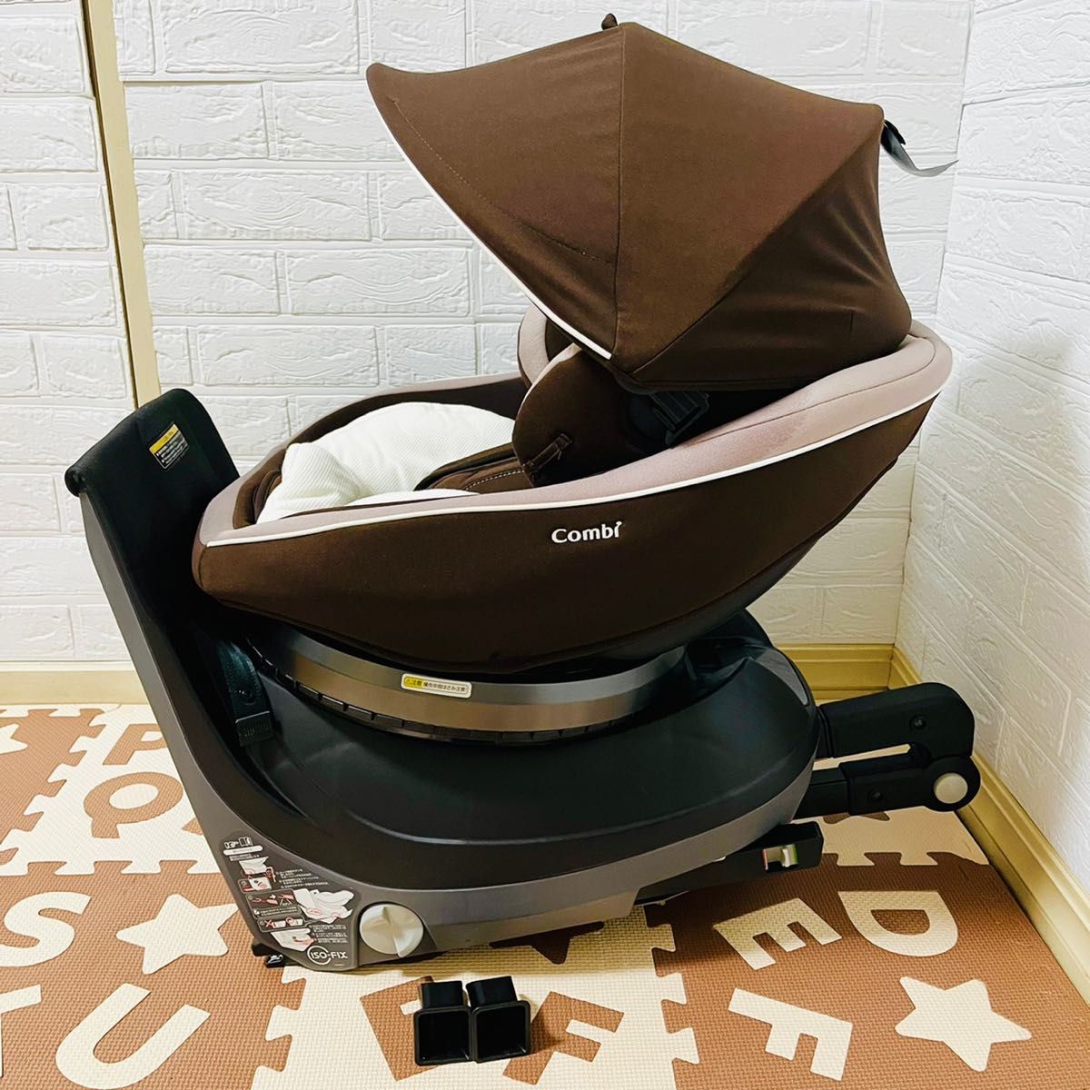 【☆極美品☆】コンビ☆チャイルドシート☆クルムーヴスマートisofix☆ブラウン