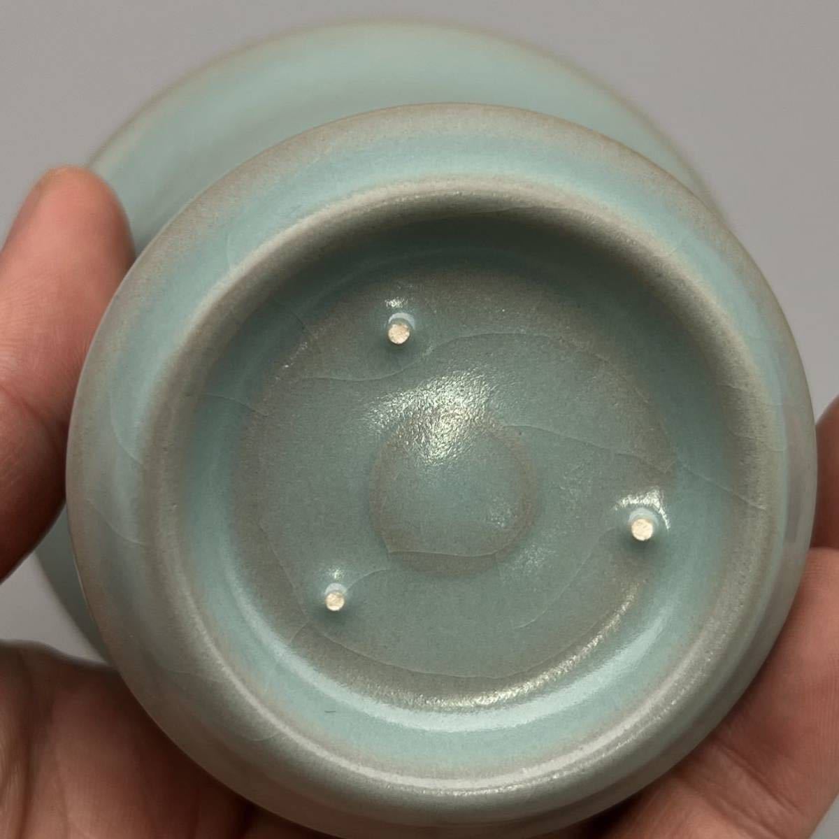 お気に入り】 南宋 中国美術 汝窯 時代物 お湯呑み 酒具 杯 青磁 青磁