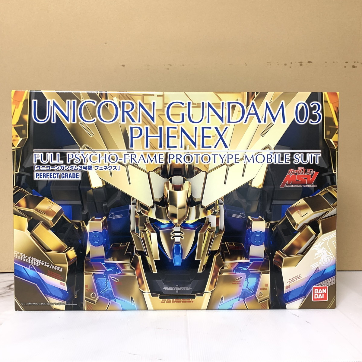 お得な情報満載 【未使用品・未開封品】 バンダイ 1/60 フェネクス