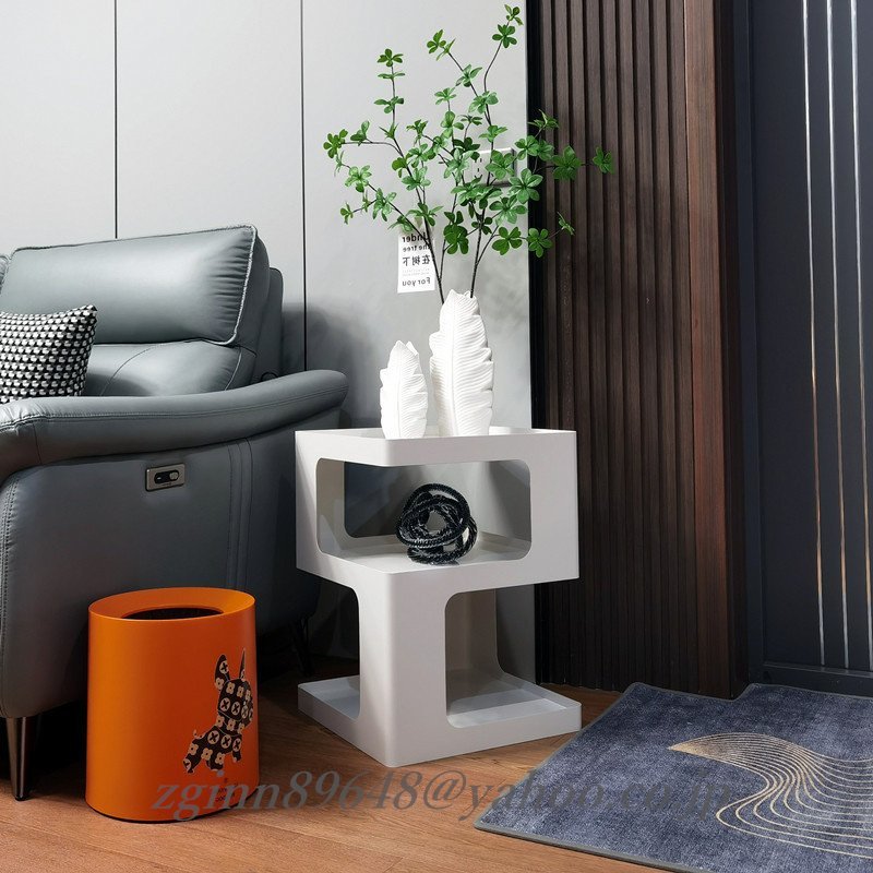 北欧風なソファサイドテーブル、個性的なクリエイティブな幾何学的デザイン、アイアン製の小さなテーブル コーヒーテーブル 白 黒_画像1