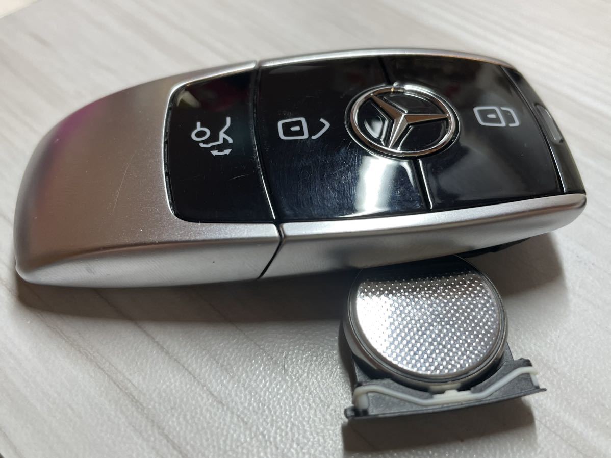 メルセデス ベンツ Eクラス W213 純正 スマートキー 3ボタン キーレス トランクオープン Cクラス Eクラス Sクラス CLA GLE リモコン_画像7