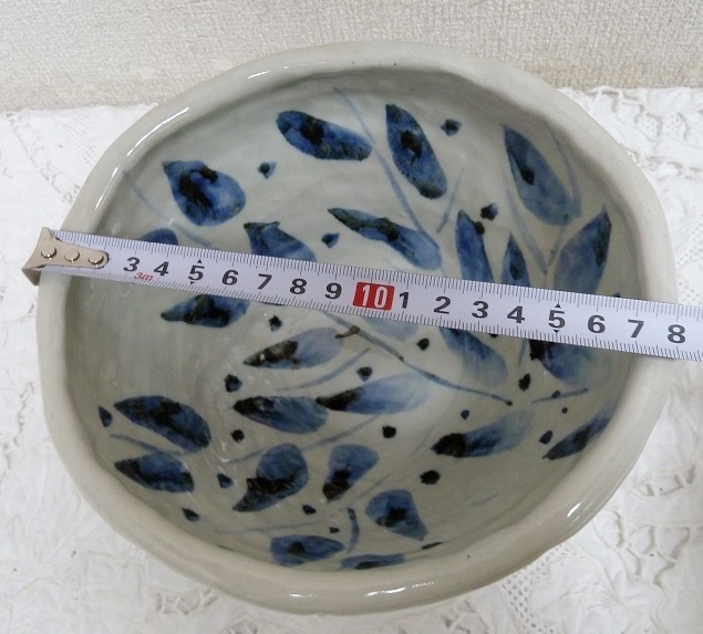 (☆BM)染付 茶碗型 花器 水盤 染付 葉柄 日本伝統工芸 丼 華道具 水盤 陶器製 器_画像9