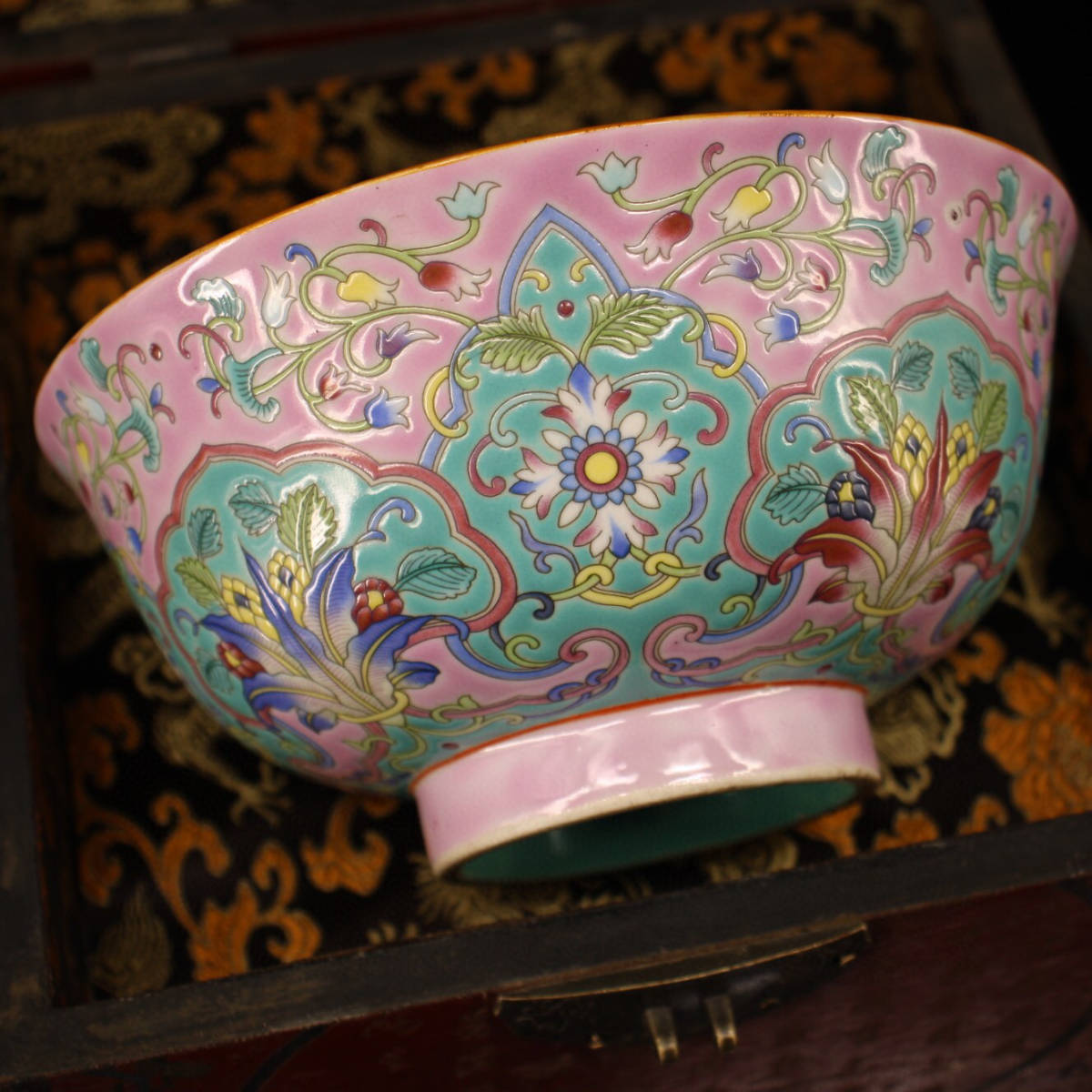 清・雍正年製款・古陶瓷品・景泰藍・琺瑯彩・花卉紋・瓷碗・彩繪・漆器