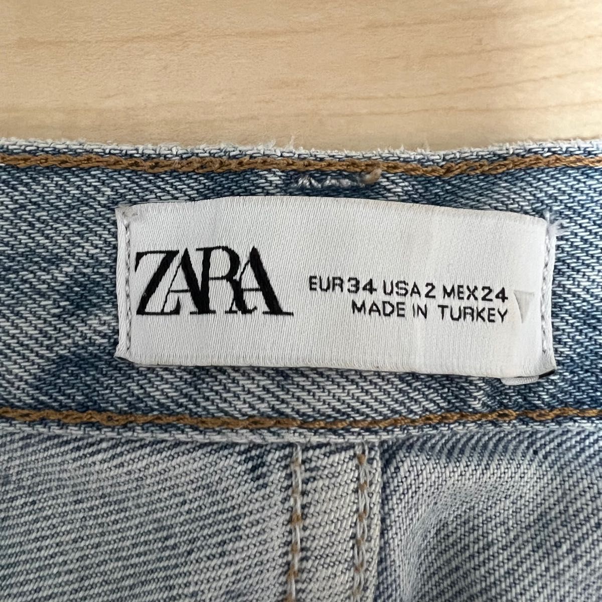 ZARA デニム ジーンズ 中古品