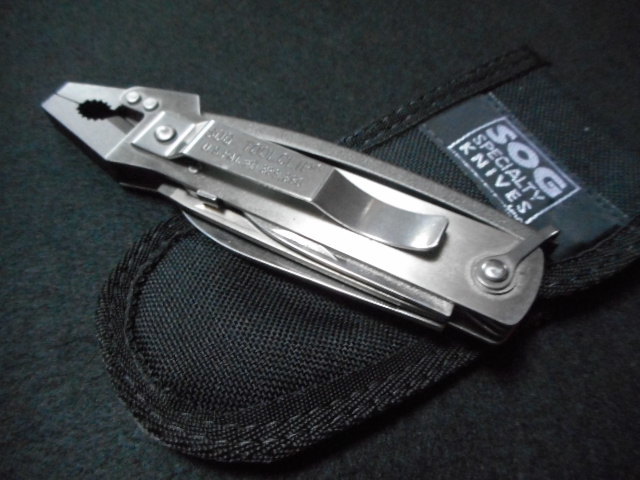 ナイフ ソグ SOG プライヤー 付き 重量感あり ペンチ 等 釣り ナイフ ソグ SOG プライヤー 付き 重量感あり ペンチ 等 釣り