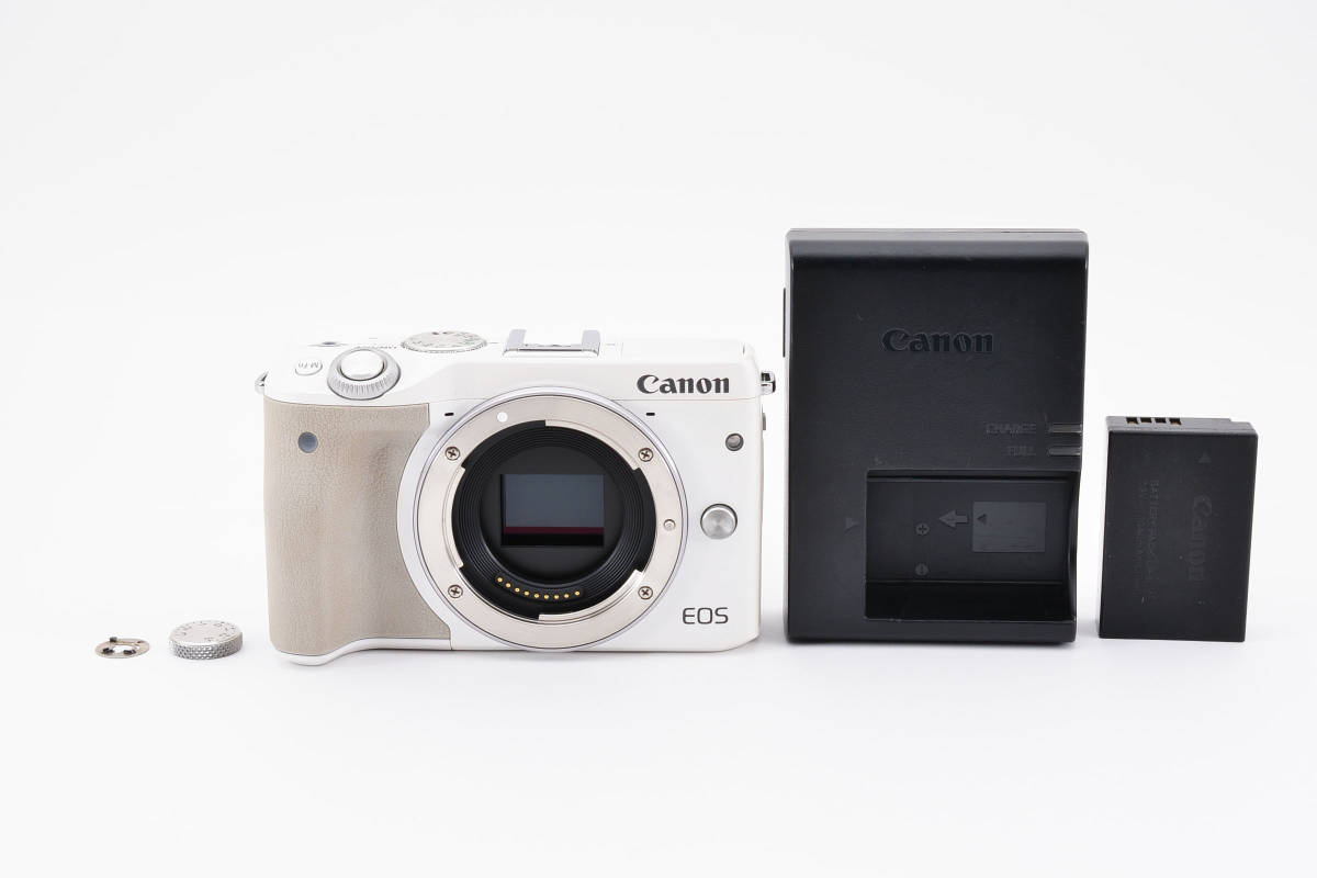 正規取扱店】 ☆動作品☆ Canon 充電器付 バッテリー ホワイト ボディ