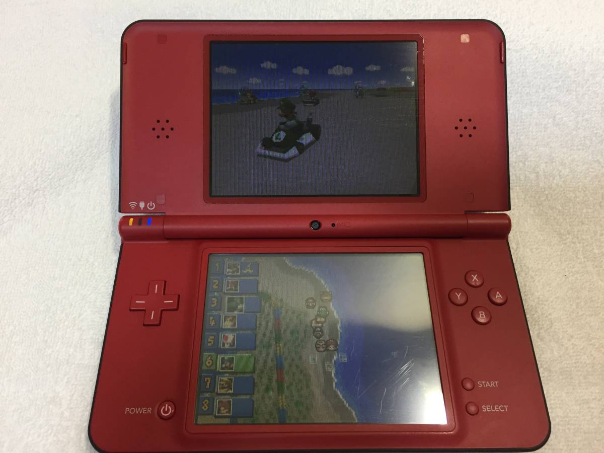 任天堂 ニンテンドー DSi LL 動作確認済み 美品 付属品あり スーパーマリオ25周年記念仕様_画像3