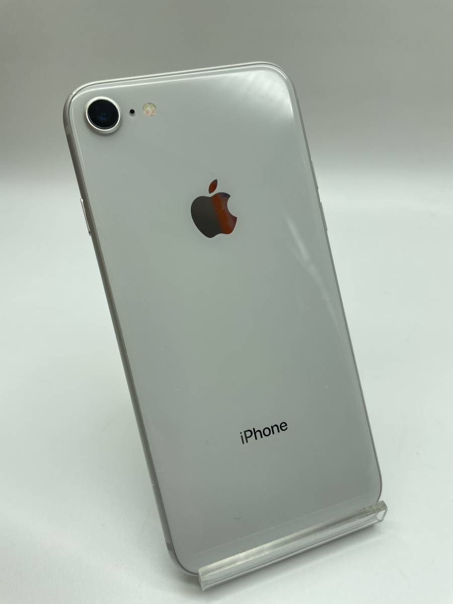 大黒屋】Apple iPhone8 64GB MQ792J/A ドコモ SIMフリー シルバー 利用