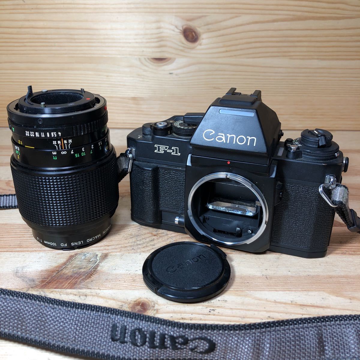 Canon NEW F-1 NEW FD 100mm F4-