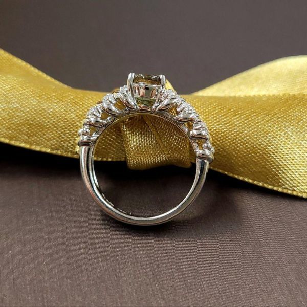 【鑑別書付】カラー激変！希少 大粒 2.2ct アレキサンドライト ダイヤモンド Pt900 プラチナ リング 指輪 6月誕生石