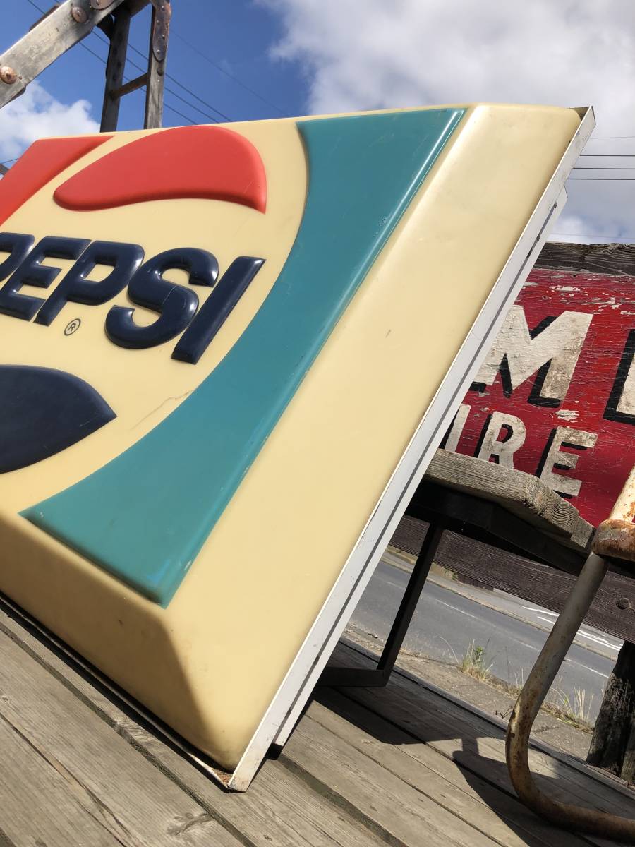 【店舗引き取り限定】大型 133x92㎝ ヴィンテージ USA ペプシ ライトサイン 看板 PEPSI ガレージ ダイナー ストアディスプレイ アメリカン_画像5