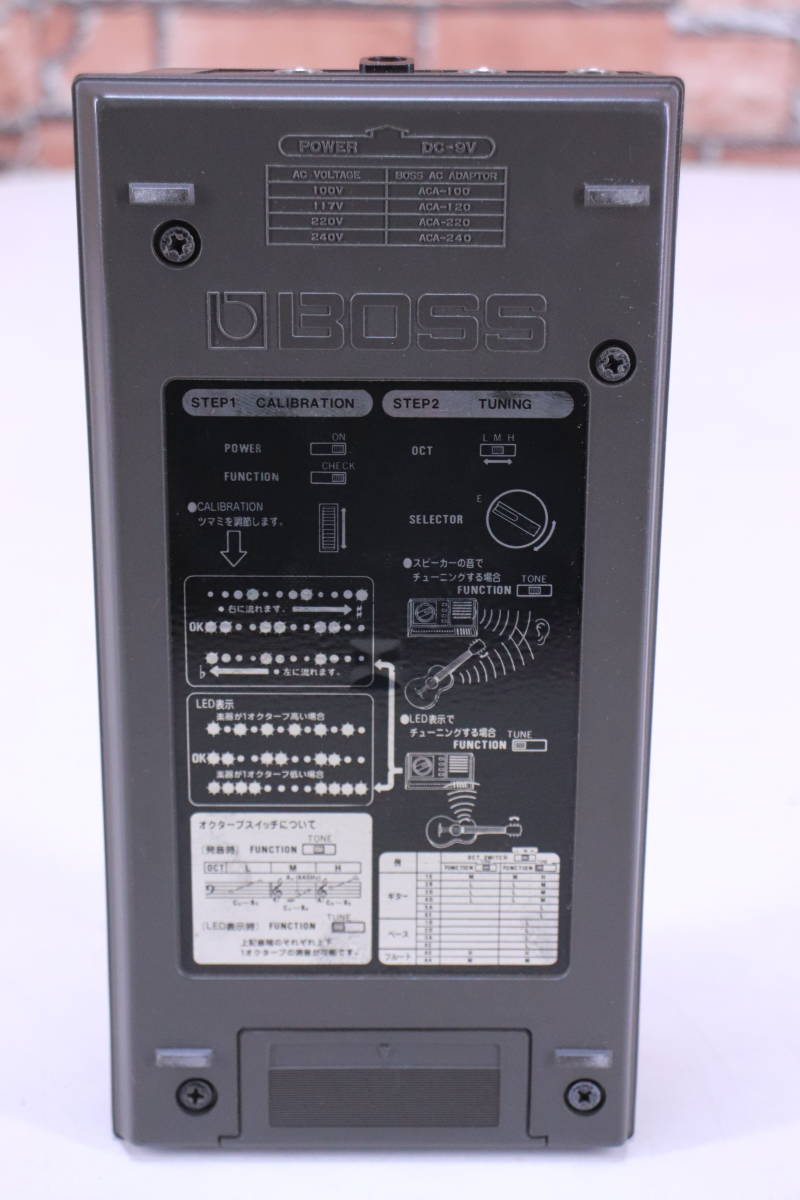 レトロ! ギターチューナー BOSS TU-120 CALIBRATION アダプタ欠品 9V電池仕様 破損あり ソフトケース入り ジャンク品■(F8130)_画像8