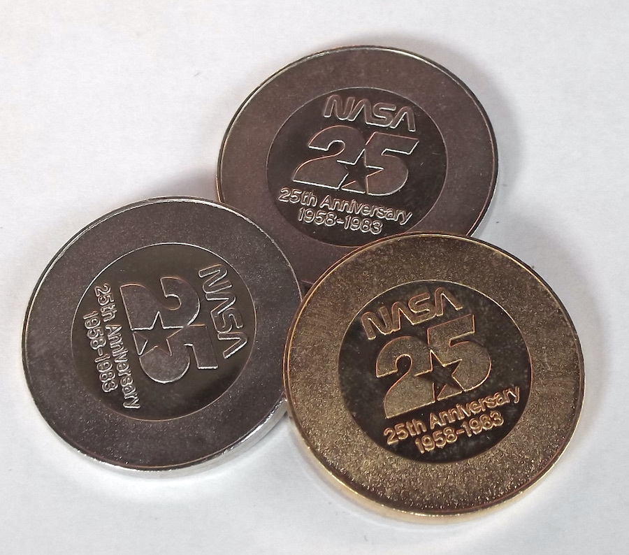 昭和 レトロ メダル NASA 設立25周年記念 3枚 19658-1983 スペースシャトル 80s 記念品_画像6