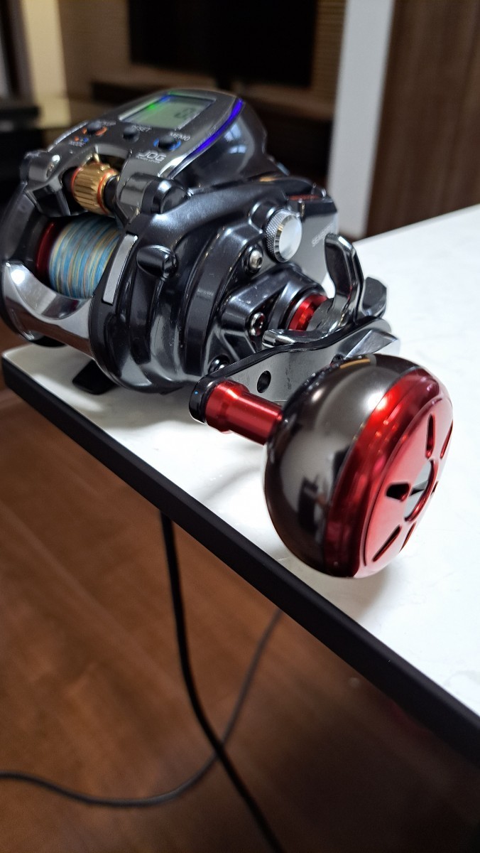 破格値下げ】 ☆美品 DAIWA 右ハンドル 使用少☆ ダイワシーボーグ300J