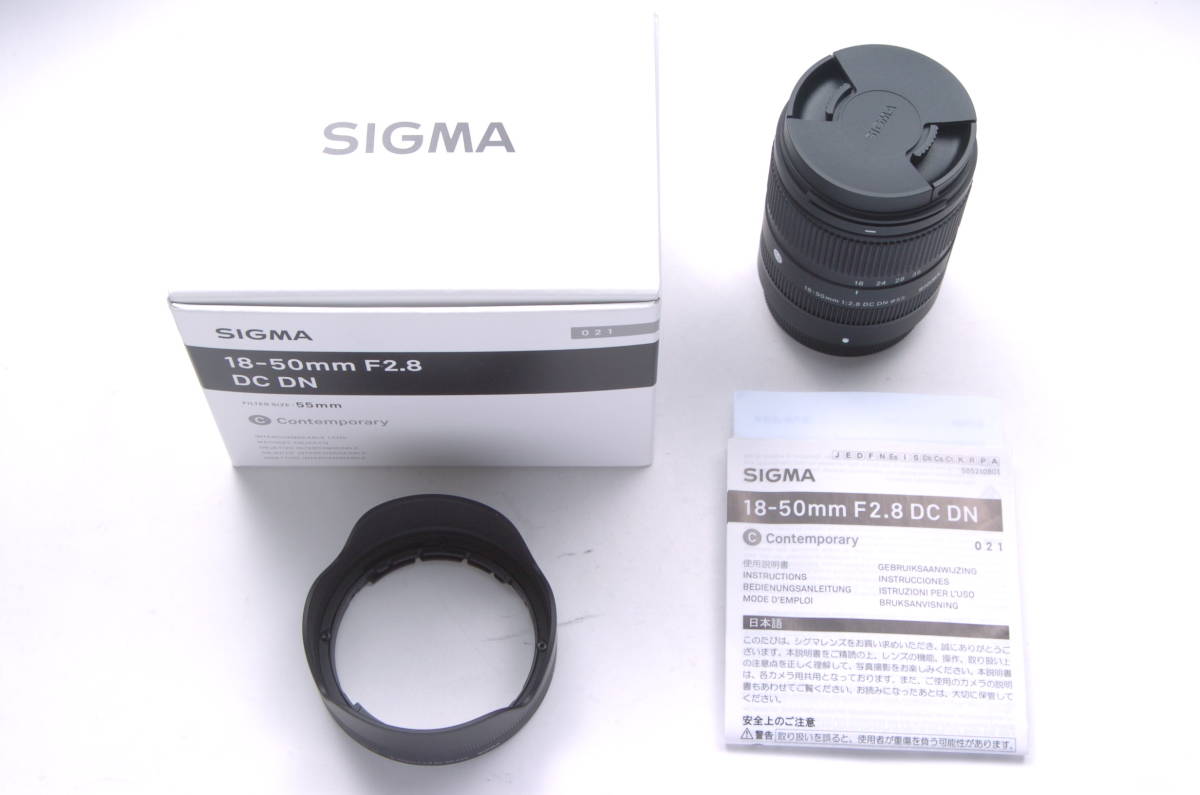 新品同様に近い フジフイルムXマウント SIGMA 18-50mm F2.8 DC DN