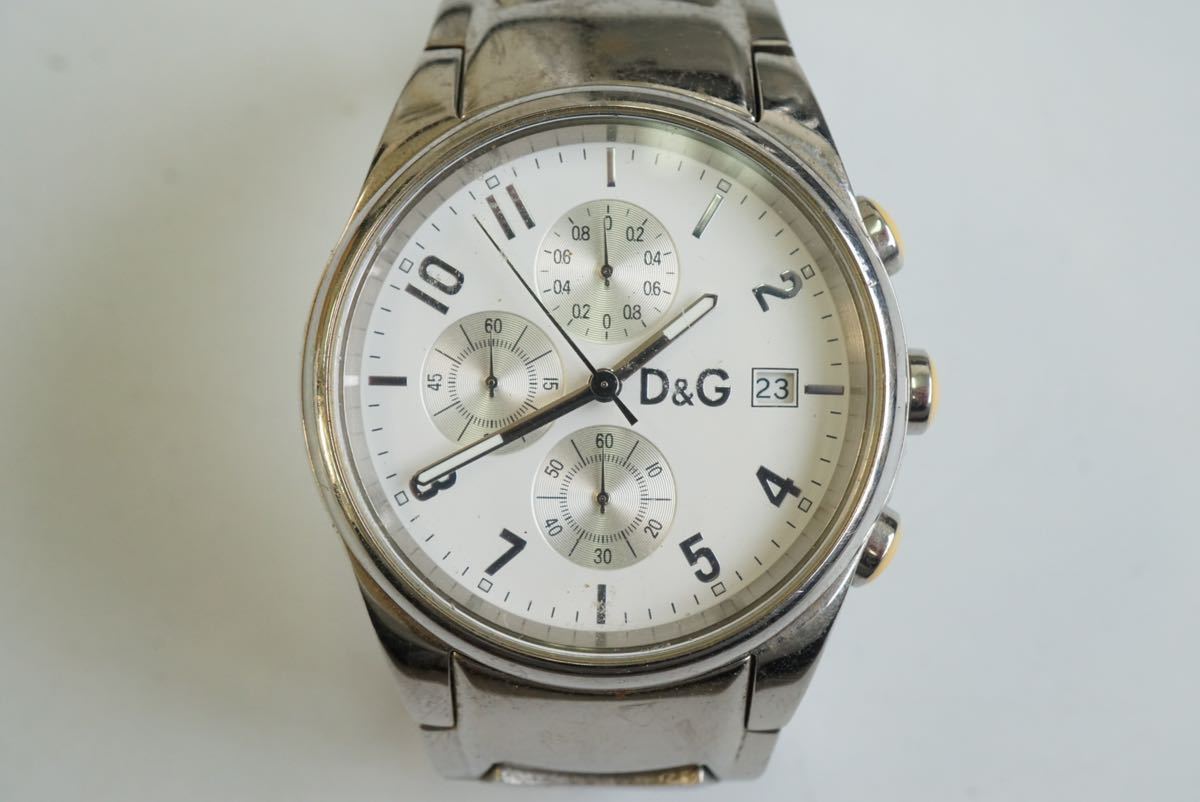 F469 D&G/DOLCE&GABBANA/ドルチェ&ガッバーナ クロノグラフ メンズ 腕時計 クォーツ 白文字盤 ブランド アクセサリー 不動品_画像1