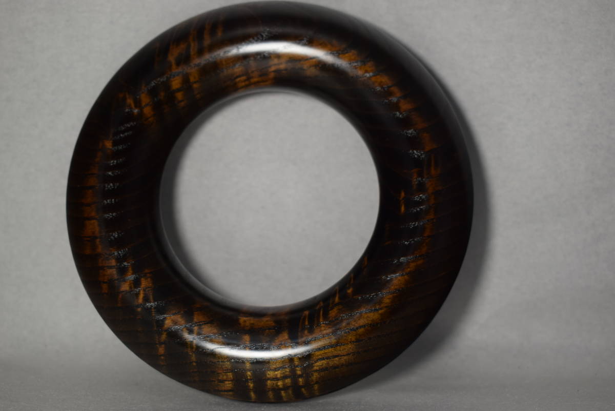 漆塗り木製弦巻　タモ杢黒