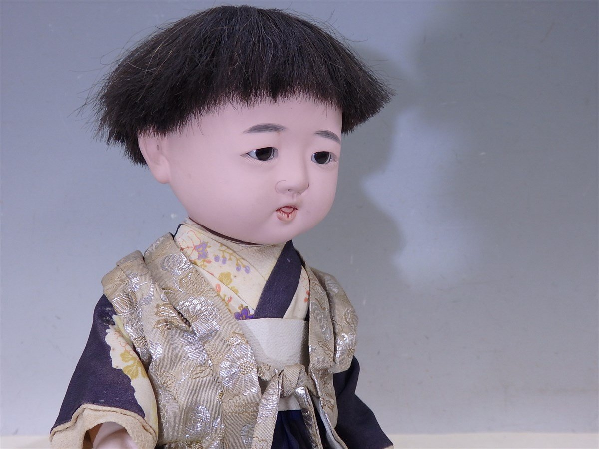 ★レトロ！日本人形　あどけない顔が可愛い！お座りもできないくらい手足、首がぐらぐらです。【赤ちゃん人形】身長35cm　_画像2