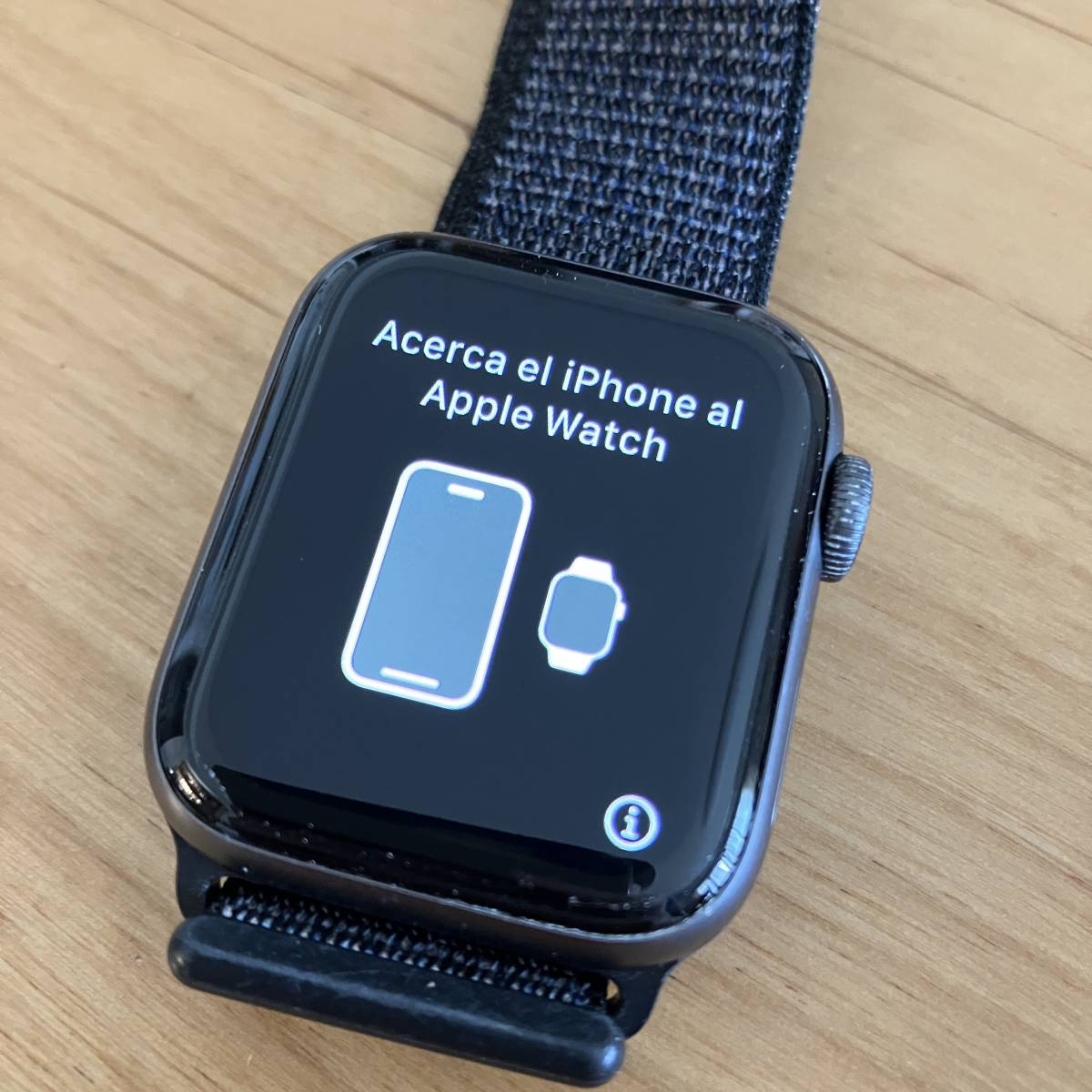 中古 Apple Watch Series 4（アップルウォッチ シリーズ4） Space Gray