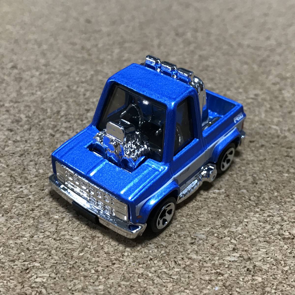 B-131【ホットウィール】【ルース】TOON'D '83 CHEVY SILVERADO_画像2