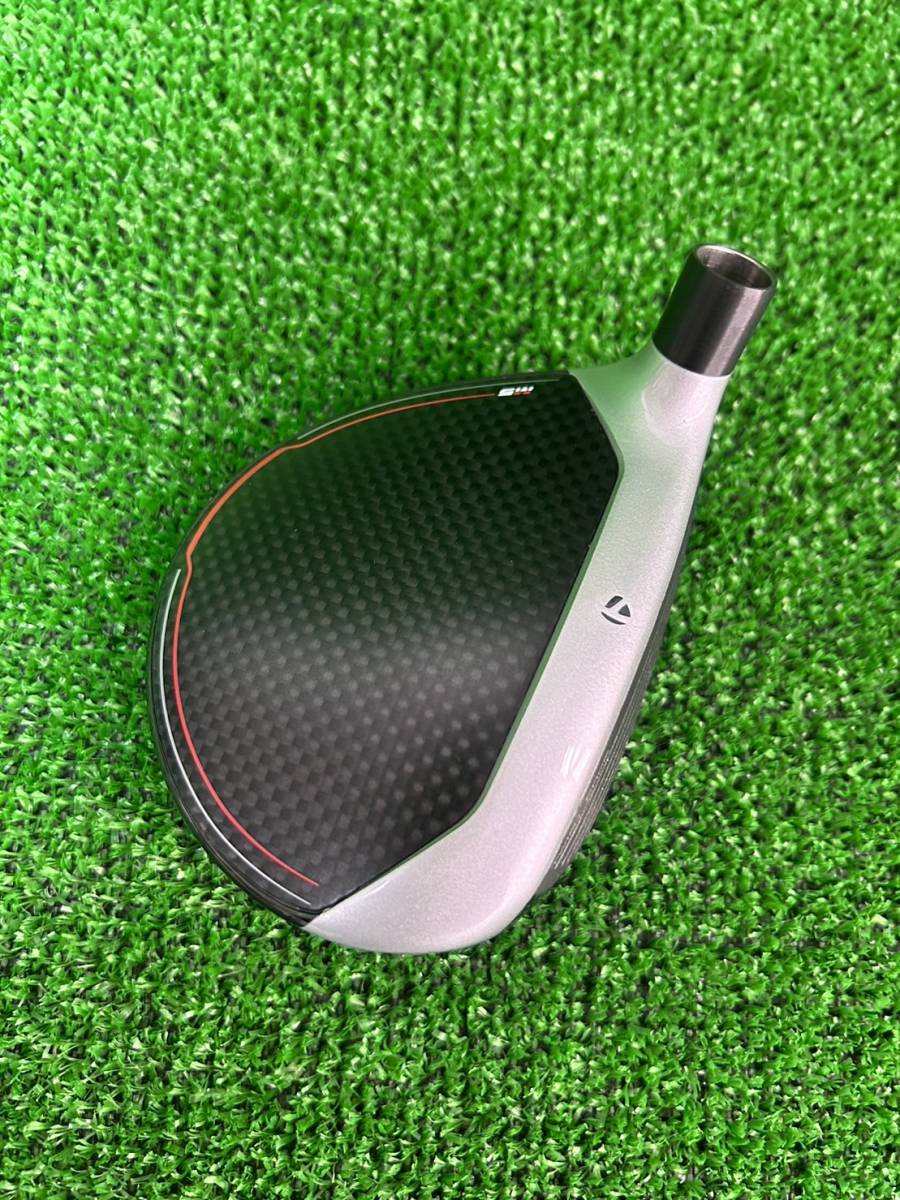 TO255【TaylorMade】M5 3W 15度 ヘッド単品 ヘッドカバー,レンチ付き テーラーメイド きれいめ 美品 中古品_画像3