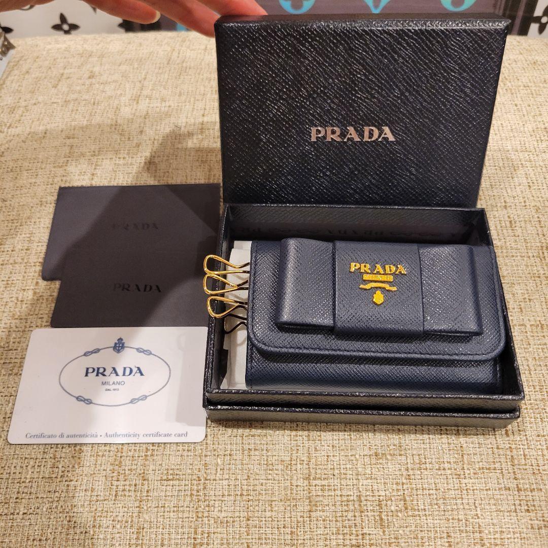 PRADA　ロゴ　リボン　キーリング　ポーチ　カードケース　三つ折り　ネイビー_画像2