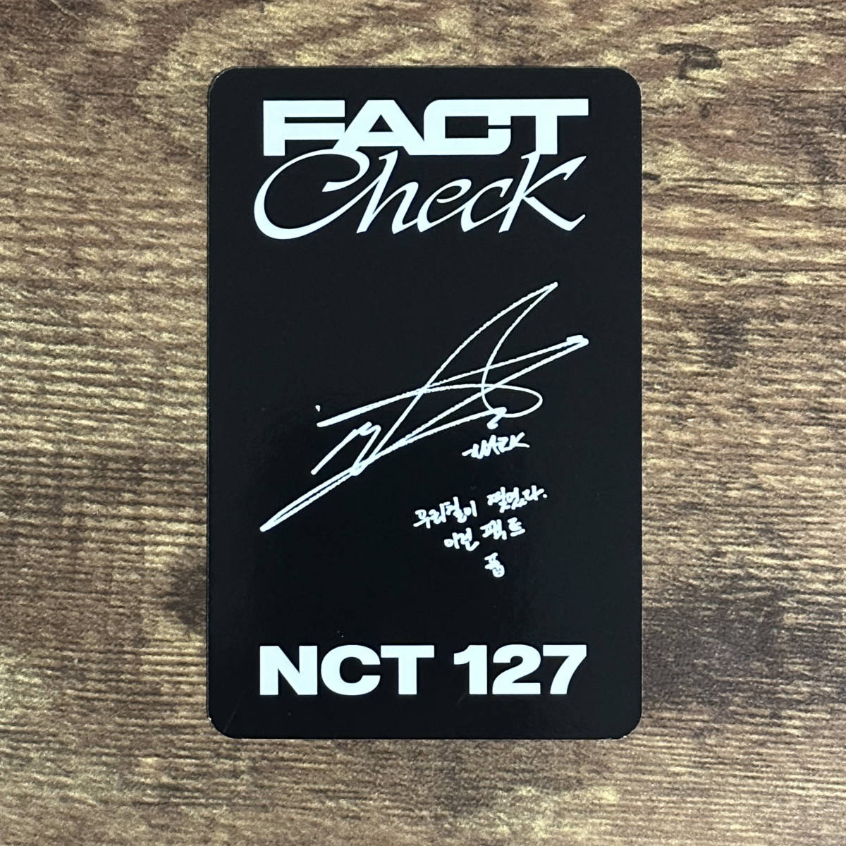 NCT127 Fact Check (Chandelier Ver ) MARK マーク トレカ photo NCT127 Fact Check (Chandelier Ver ) MARK マーク トレカ photo