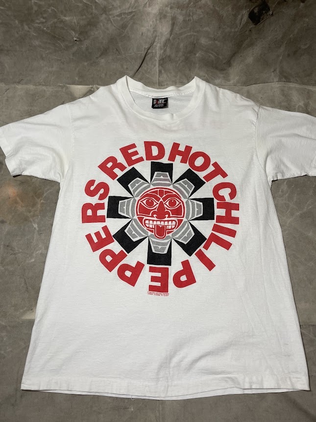 90'S ヴィンテージ TEE RED HOT CHILI PEPPERS 1991 DOUBLE SIDE Aztec WHITE GINAT　Tシャツ