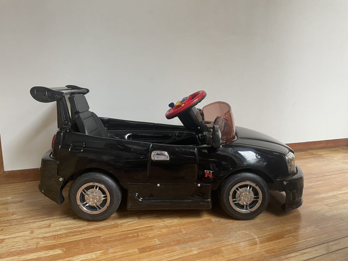 現状品　ミズタニ 電動乗用玩具 スカイライン GT-R R34型 電動バッテリーカー　対象年齢2-5歳 車 自動車　日産　ジャンク品_画像3