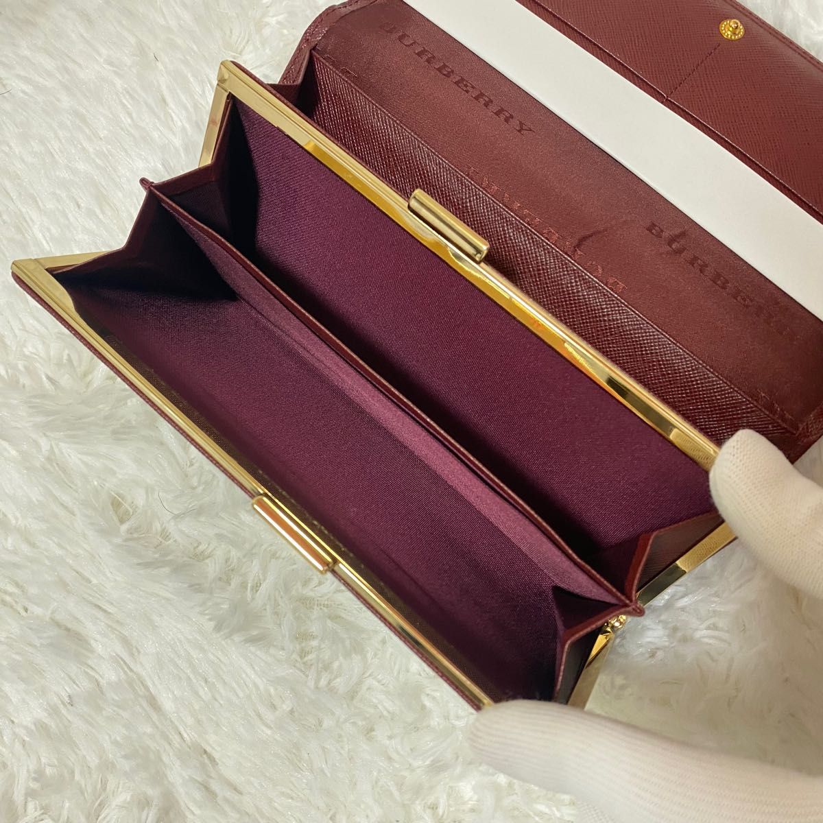 新品未使用・付属品完備】BURBERRY バーバリー 長財布 折り財布 新品未使用・付属品完備】BURBERRY バーバリー 長財布 折り財布