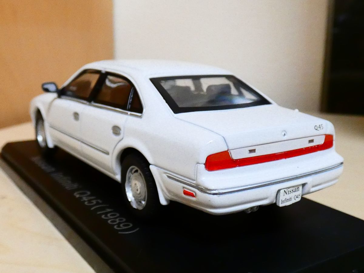 国産名車 コレクション 1/43 日産 インフィニティ Q45 1989 白 アシェット 旧車 クラシックカー ミニカー Z_画像2