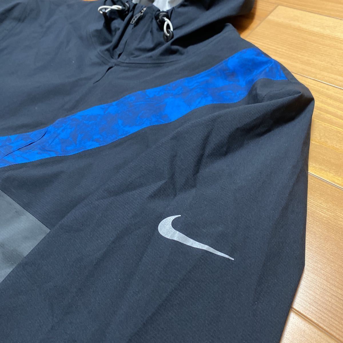 美品! NIKE gyakusou ランニングジャケット M/ undercover コラボ 別注 ナイロンジャケット パーカー マラソン 枯葉 カモ柄_画像6