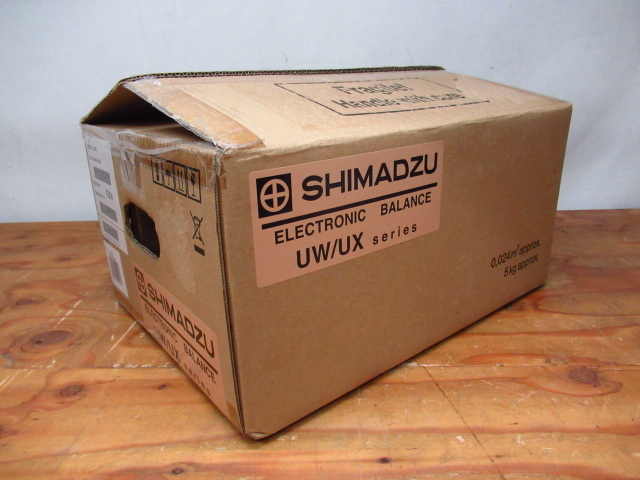 殿堂 未使用 島津製作所 SHIMAZU 電子天びん 天秤 UX420S 管理5J1001A
