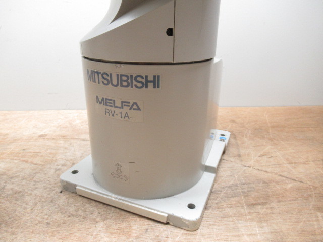 MITSUBISHI 三菱電機 産業用ロボット RV-1A コントローラー CR-571 ティーチ ペンダント R28TB 簡易動作確認済み 2個口 管理5Y1029S-G01_画像4