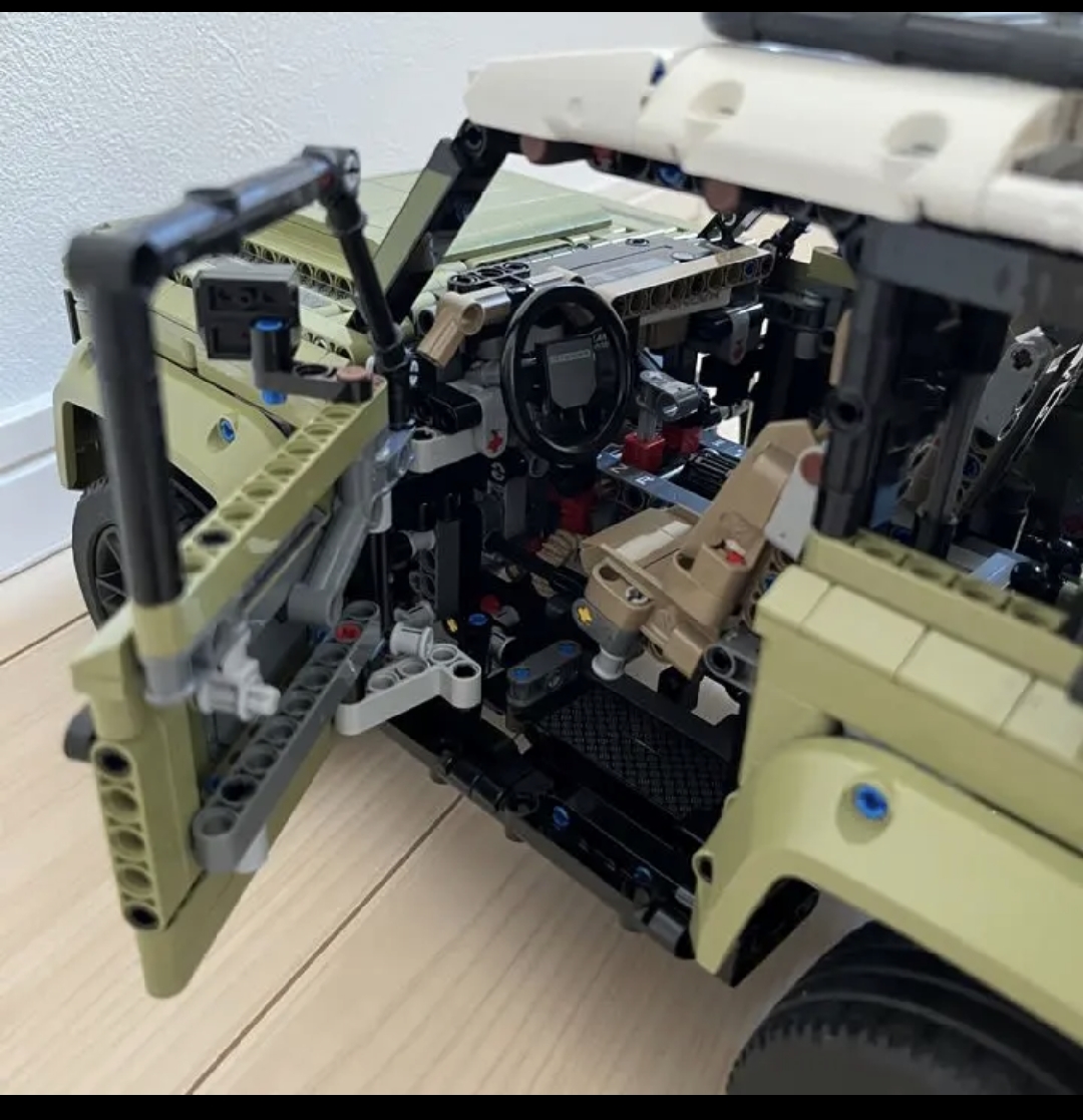 組立済 レゴ テクニック 42110 ランドローバー・ディフェンダー LEGO TECHNIC LAND ROVER DEFENDER _画像7