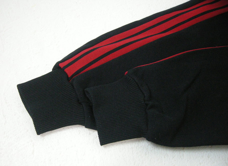 Bibian 比比昂 - □ヴィンテージ adidas 【 アディダス 】腰 Bibian 比比昂 - □ヴィンテージ adidas 【 アディダス 】腰