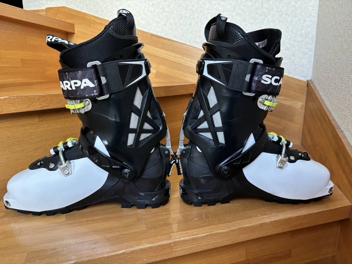 スキーブーツ スカルパ SCARPA MAESTRALE RS Touring Boots MONDO260 UK7 297mmの画像4